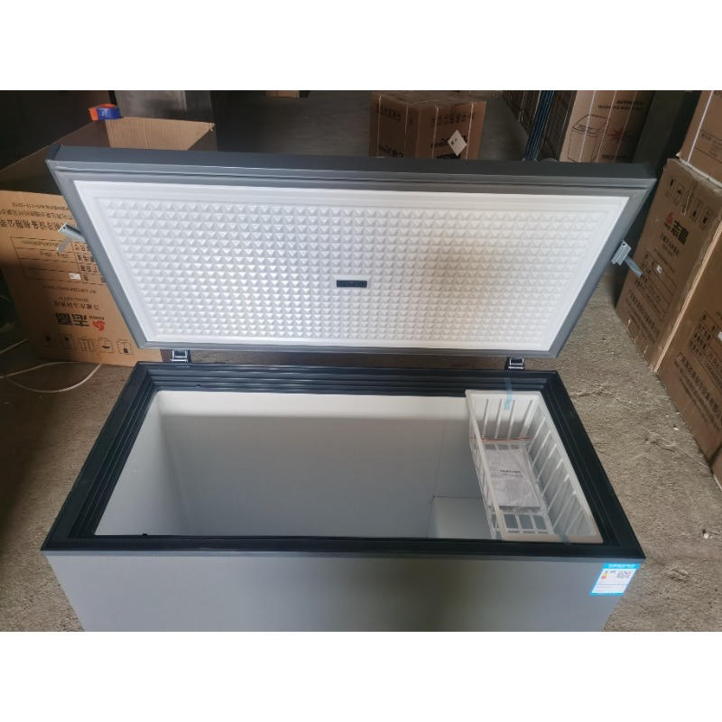 330L大容量冷蔵庫、上部に冷凍庫付き - 家庭用および業務 - Commercial Kitchen Vinyl review and price